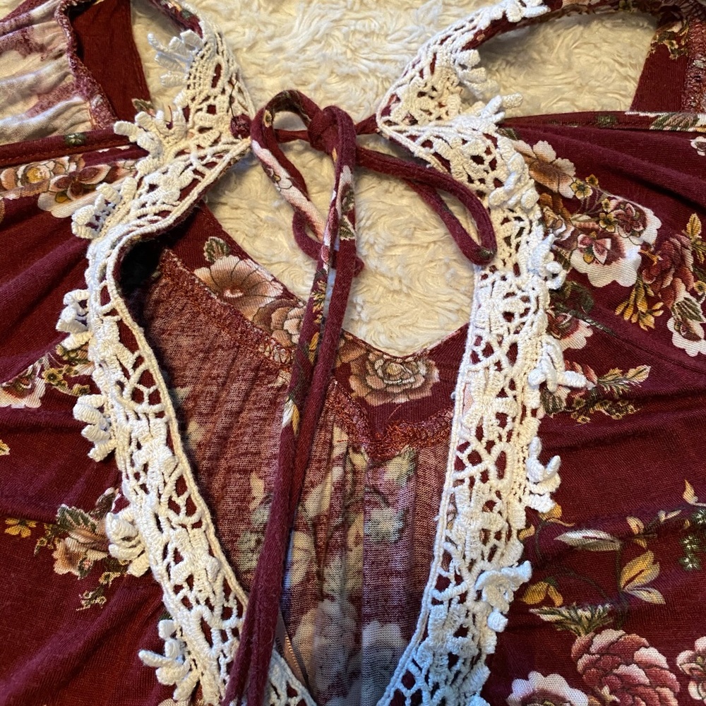 Exposed shoulder top - Picture 5 of 6